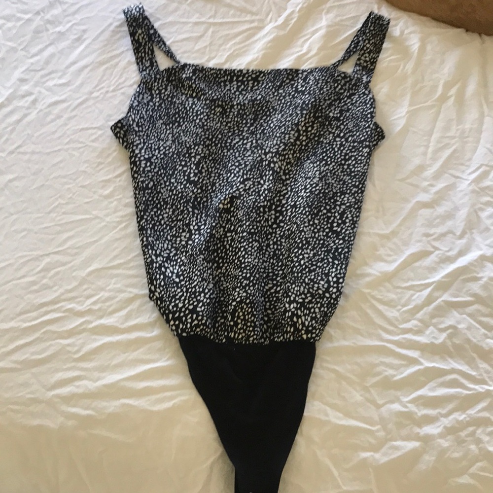 Abercrombie & Fitch black and white bodysuit